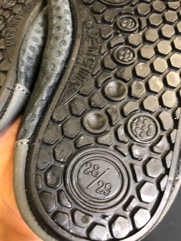 Photo 1 of Centipede Demon Kids Water Shoes Girls Boys Outdoor Quick Dry Barefoot Aqua Socks for Sport Beach Swim Surf SIZE 28 