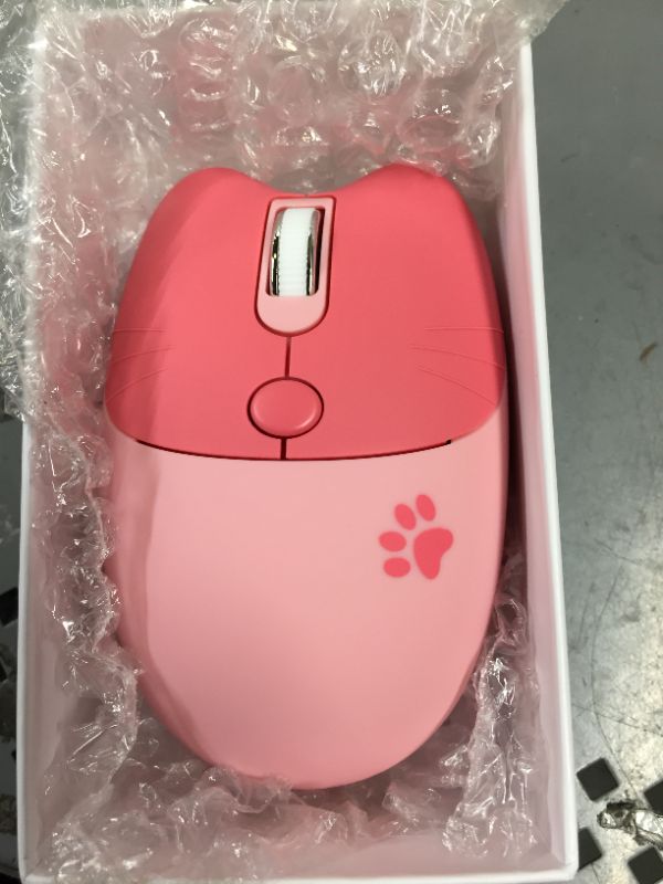 Photo 2 of small M3 kitty wireless mouse 