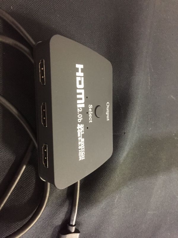 Photo 2 of Newcare HDMI SWITCH Switcher Selector 4K HDTV 3D Game Consoles 3 in 1 Out 3-Port NEWCARE