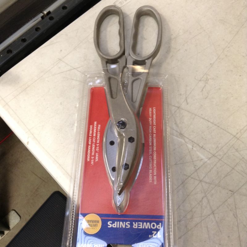 Photo 2 of 12 In Aluminum Snips