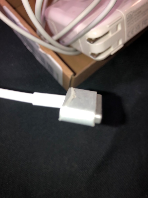 Photo 3 of MAC BOOK PRO CHARGER CABLE , 60W AC ADAPTER 