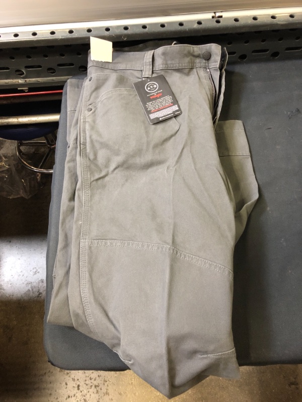 Photo 2 of ATG by Wrangler Men's Reinforced Utility Pant - size 38 x 32 
