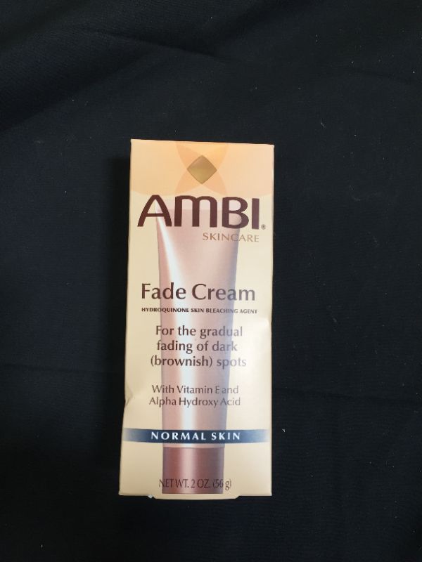 Photo 2 of Ambi Skincare Fade Cream for Normal Skin, Dark Spot Remover for Face & Body, Treats Skin Blemishes & Discoloration, Improves Hyperpigmentation, Corrector, 2 Oz - EXP 02/2024
