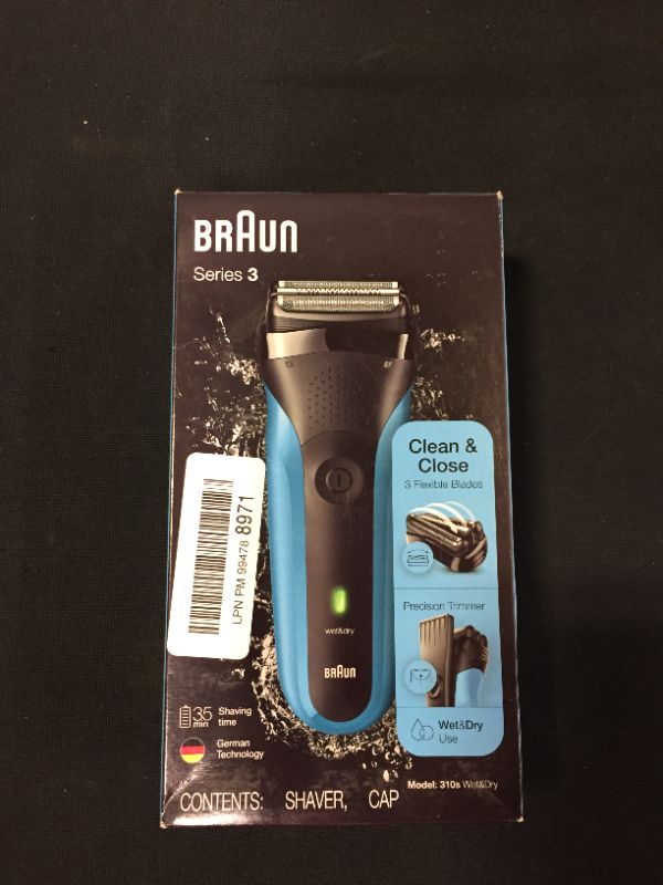 Photo 4 of BRAUN SERIES 3 SHAVER 