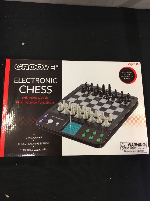Photo 3 of CROOVE ELECTRONIC CHESS