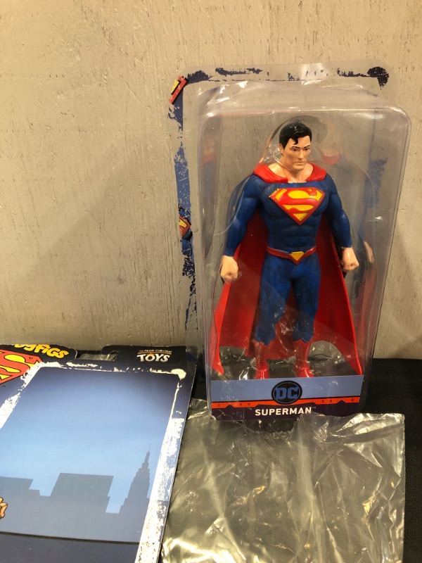 Photo 2 of BendyFigs DC Comics Superman
