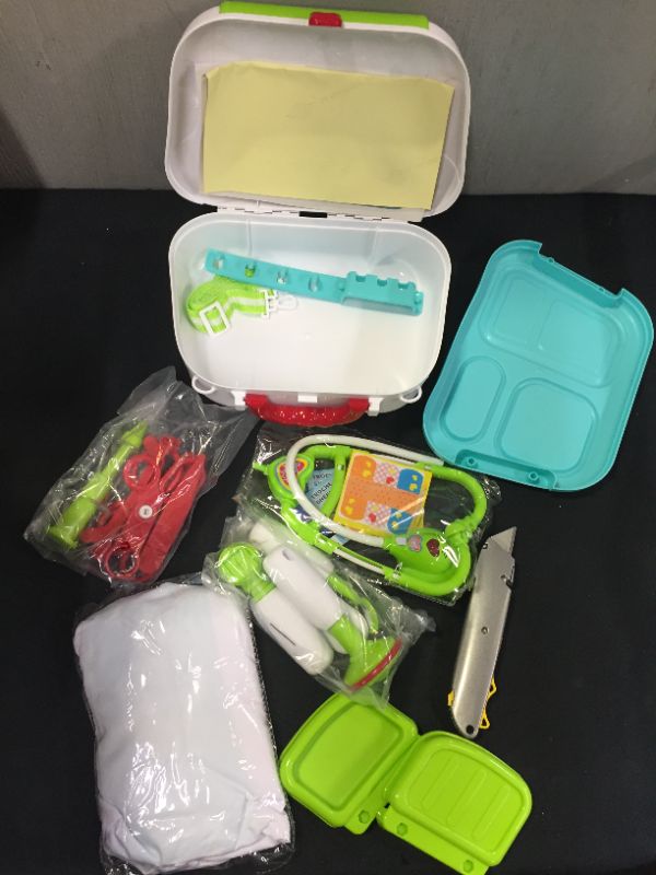 Photo 1 of GINMIC Kids Doctor Kit