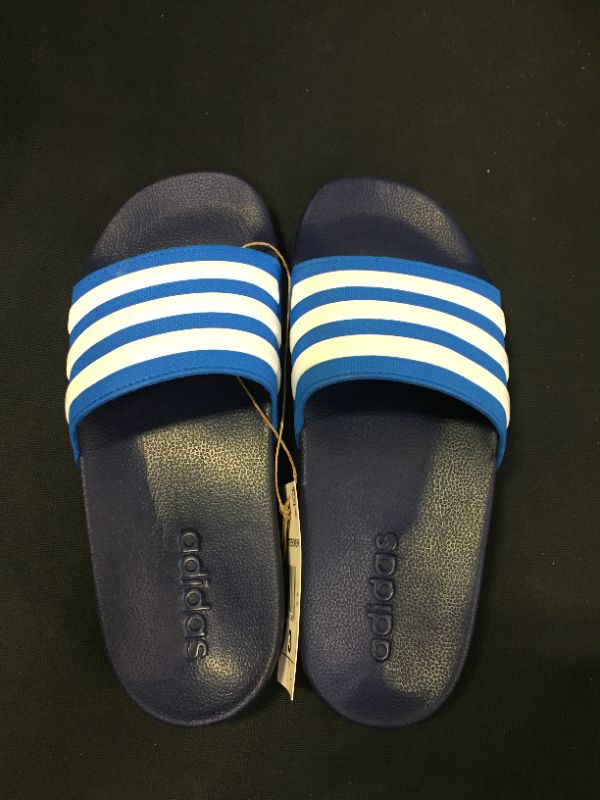 Photo 2 of adidas Unisex-Child Adilette Shower Slides SIZE 3
