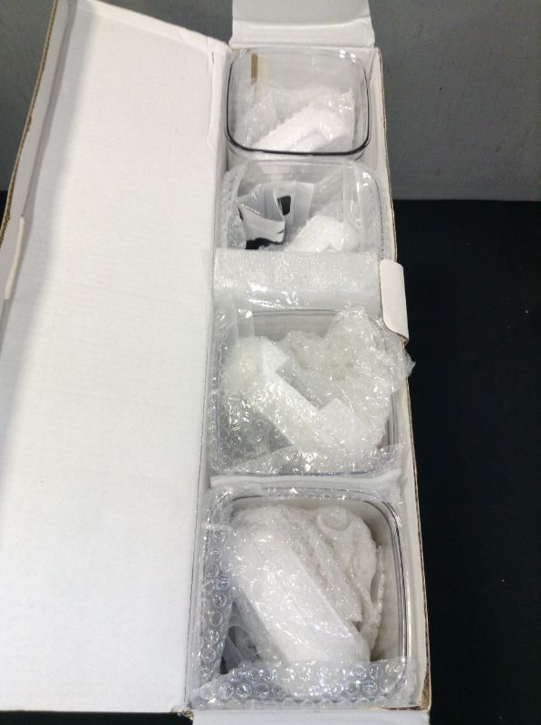 Photo 1 of Airtight Food Storage Containers