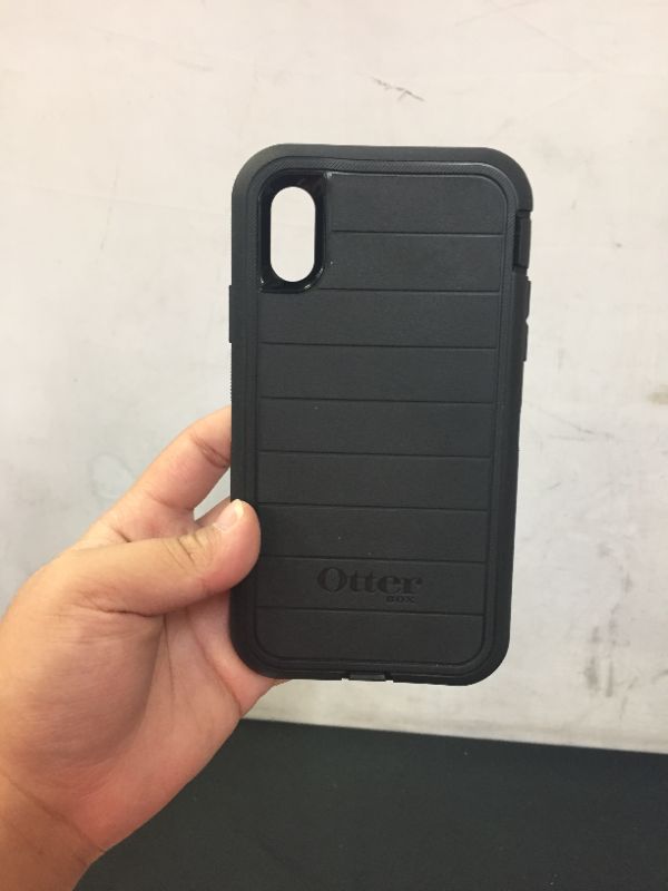 Photo 1 of OTTERBOX DEFENDER CASE