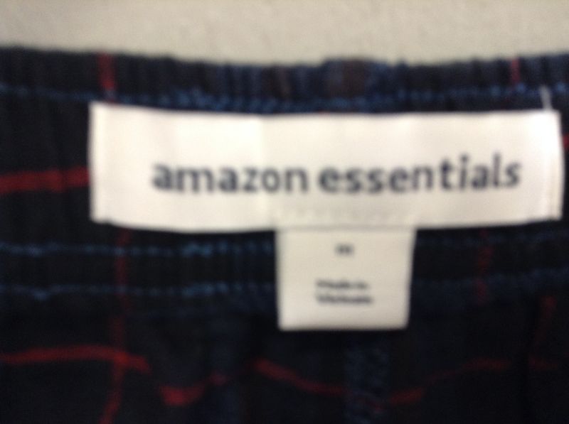 Photo 2 of Amazon Essentials Men's Flannel Pajama Pant size m
