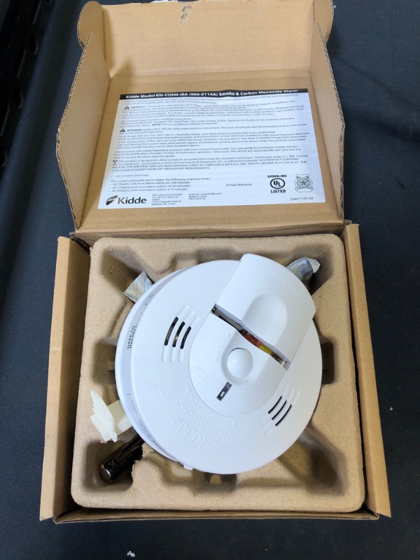 Photo 2 of Kidde KN-COSM-IBA Hardwire Combination Smoke/Carbon Monoxide Alarm with Battery