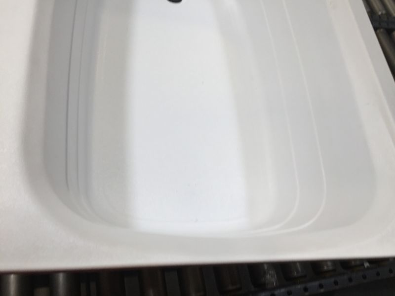 Photo 5 of 24" x 36" RH Drain Tub - White, No Box Packaging, Moderate Use, Scratches and Scuffs on item. 
