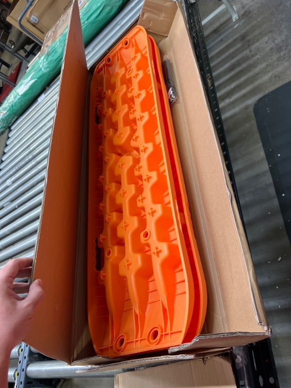 Photo 4 of X-Bull Recovery Traction Tracks Gen3 Sand-Mud-Snow Tire Ladder Orange

