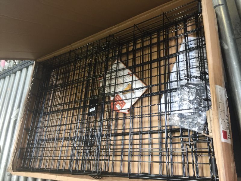 Photo 3 of MidWest Single Door iCrate Metal Dog Crate, 36", Box Packaging Damaged, Moderate Use, Scratches and Scuffs Found on Item.

