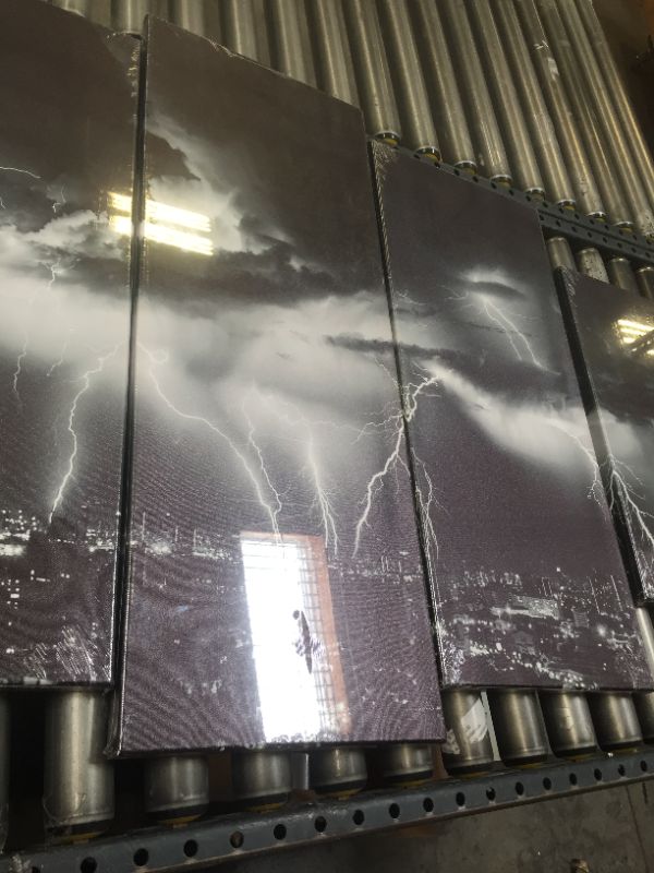 Photo 4 of 5 Piece Lighting Over City Canvas. Not in Original Box Packaging, Box Packaging Damaged, Minor Use
