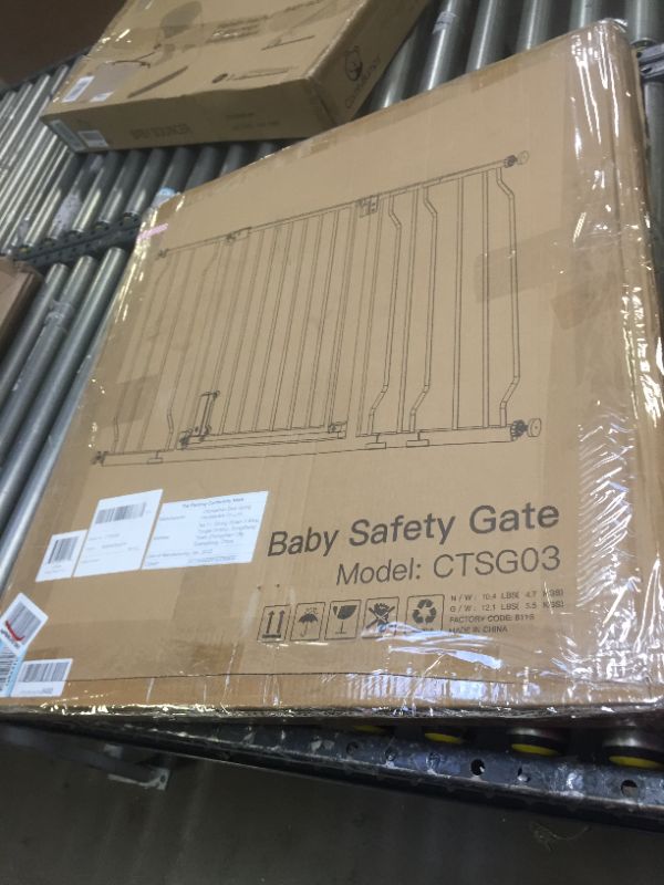 Photo 2 of Baby Gate, Color White, Model CTSG03, Box Packaging Damaged, Minor Use
