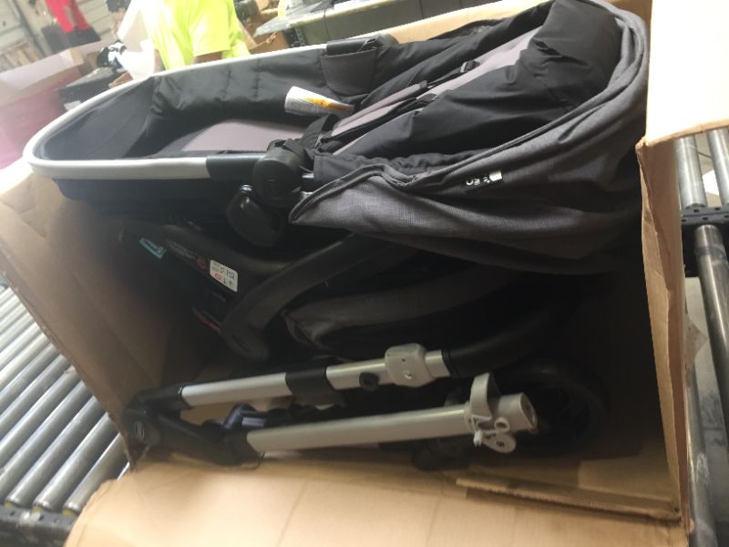 Photo 11 of Graco Modes Nest Travel System Includes Baby Stroller with Height Adjustable Reversible Seat, Box Packaging Damaged, Not in Original Box Packaging, Moderate Use, Scratches and Scuffs Found on item, Missing Parts, Missing Cup holder, Hair Found on item, Di