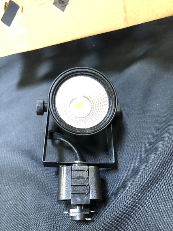 Photo 1 of 6 pc indoor led track light head 