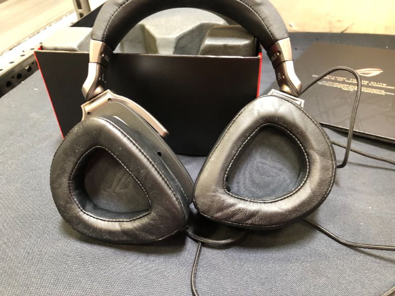 Photo 1 of ASUS Gaming Headset ROG DELTA | Headset with Mic and Hi-Res ESS Quad-DAC | Compatible Gaming Headphones for PC, Mac, PS4, Xbox One | Aura Sync RGB Lighting
