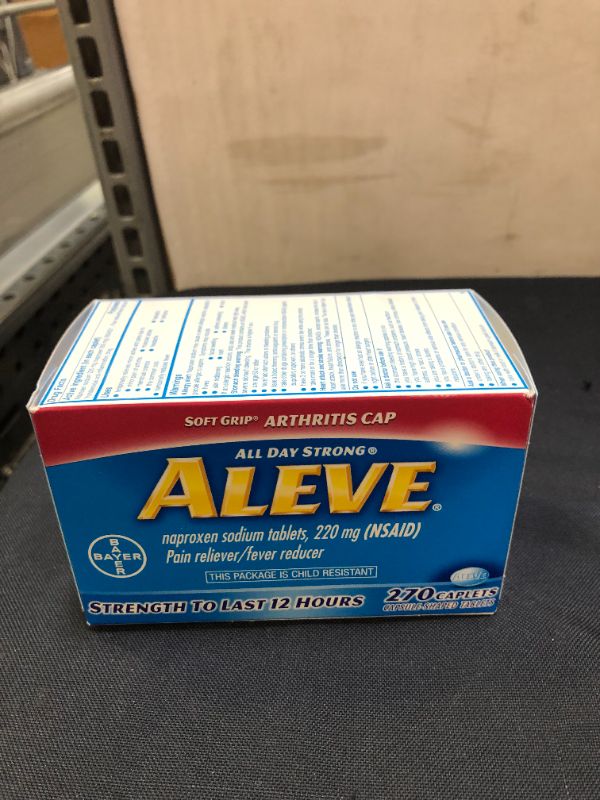 Photo 2 of Aleve Soft Grip Arthritis Cap Caplets with Naproxen Sodium, 220mg (NSAID) Pain Reliever/Fever Reducer, 270 Count ( EXP: 04/2023)
