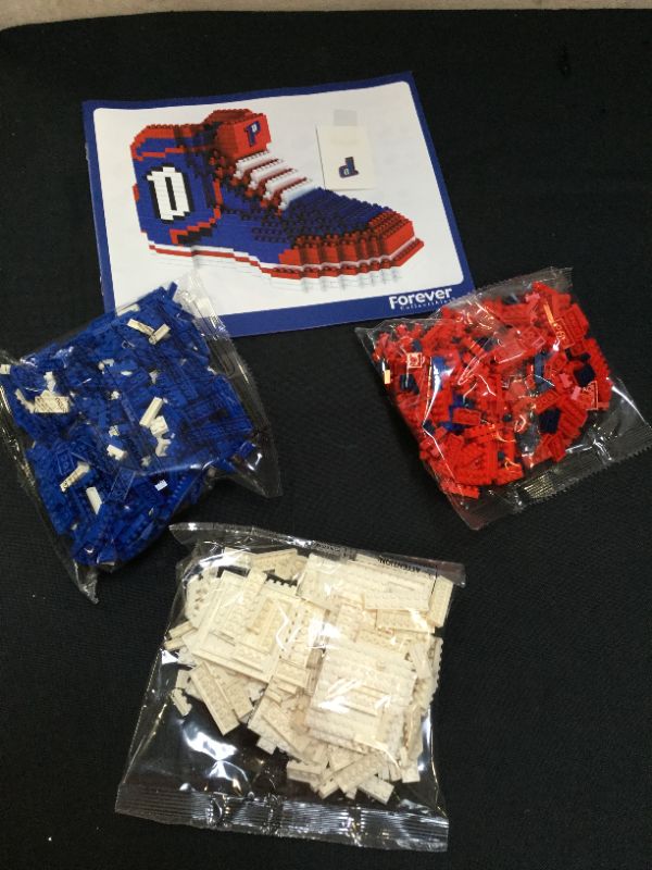 Photo 2 of Detroit Pistons NBA 3D Construction Toy/Puzzle by BRXLZ / FOCO ~ 1199 pcs