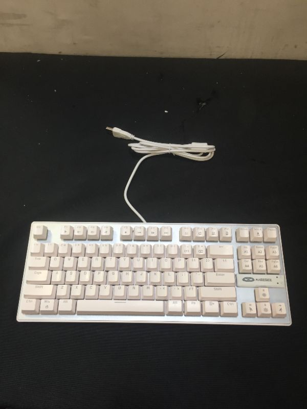 Photo 1 of MAGEGEE WHITE KEYBOARD 