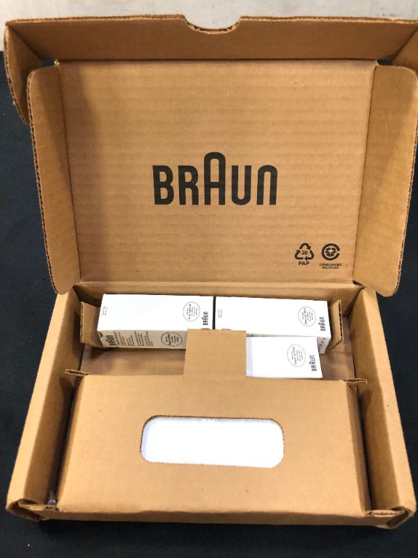 Photo 2 of Braun ThermoScan 6