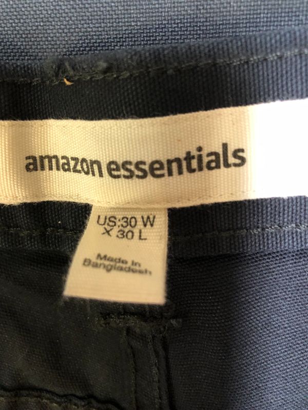 Photo 3 of Amazon Essentials Men's Carpenter Jean with Tool Pockets ( SIZE: 30 X 30 ) 