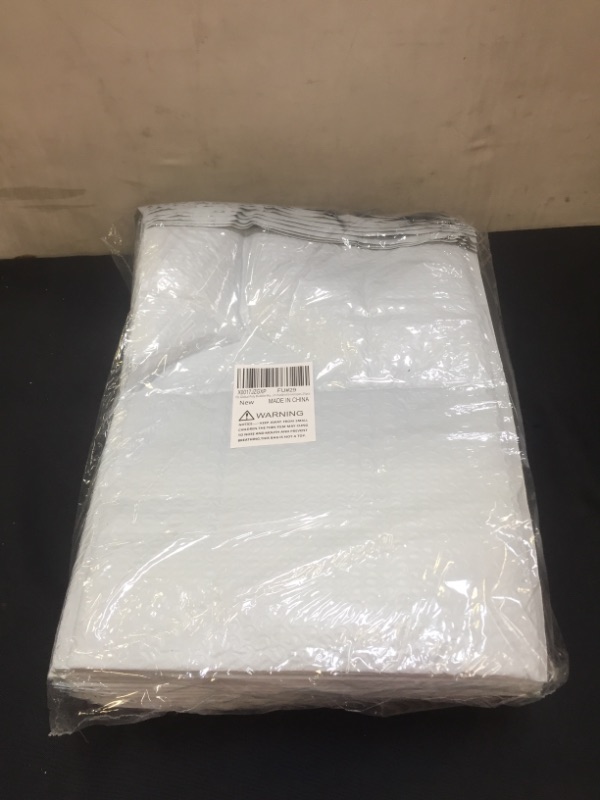 Photo 1 of Fuxury Bubble Mailers