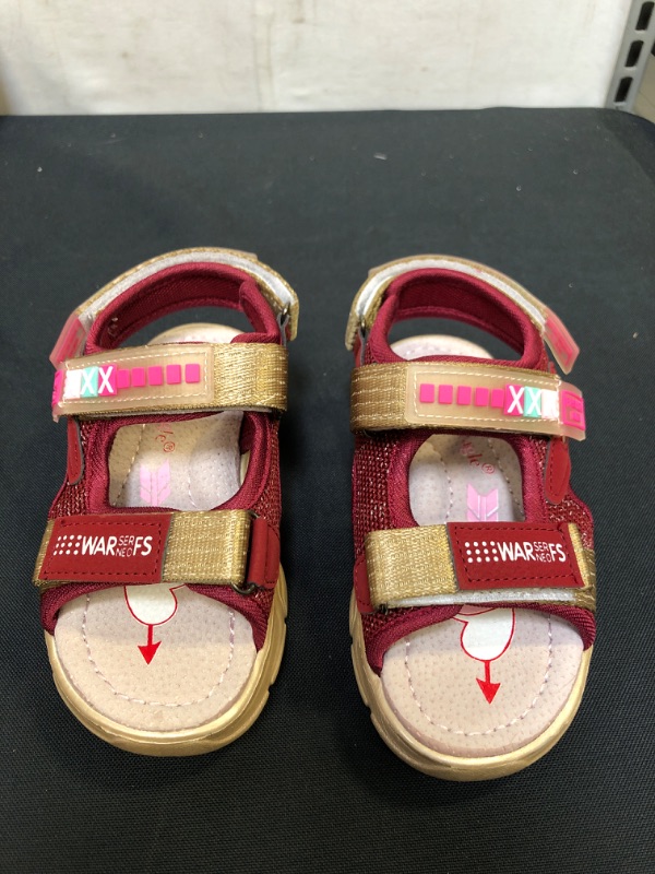 Photo 2 of CUTE EAGLE GIRL SANDALS SIZE 28 IN KIDS 