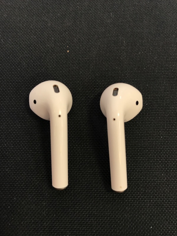 Photo 6 of Apple AirPods with Charging Case (Latest Model) ---- (HAS FEW SCRATCHES AND ARE DIRTY) 