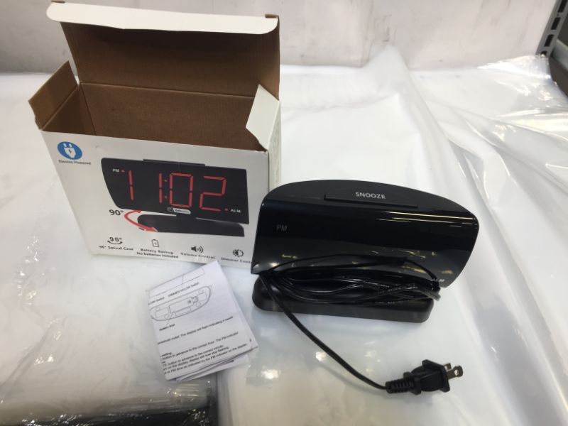 Photo 1 of Alarm Clock Big Digits wiht Swivel Base,2 Levels Alarm Sound,2-Level Brightness Digital Clock for Bedrooms,Easy to Read, Bedside Alarm Clock,12H Format, 9 MIN Snooze,Outlet Powered, Battery Backup
