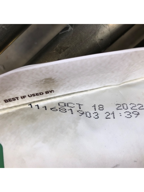 Photo 1 of Rachael Ray Nutrish Just 6 Limited Ingredient Diet Grain Free Turkey Meal & Pea Recipe Adult Dry Dog Food - 24lbs
exp date - oct-18-2022

