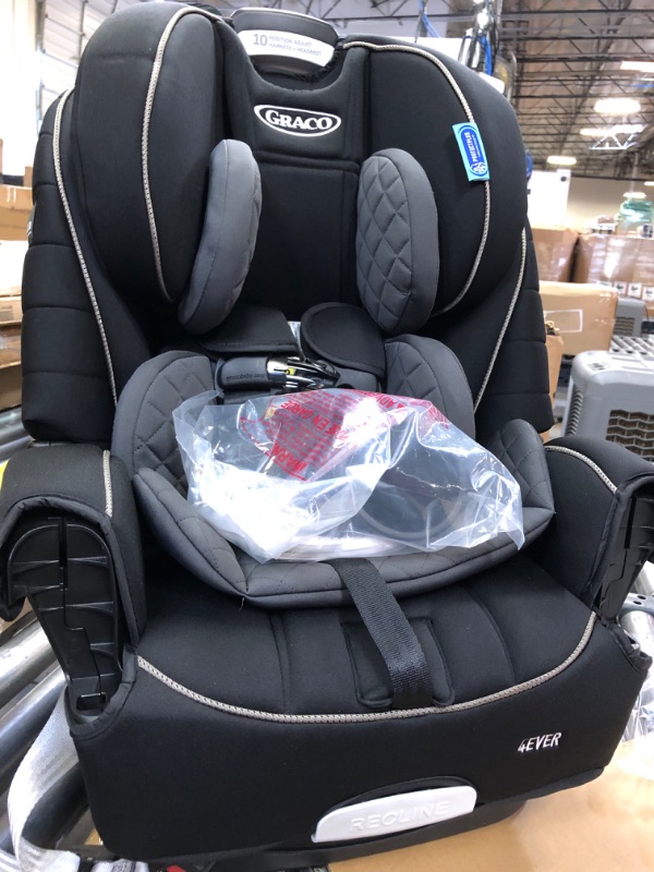 Photo 2 of Graco 4Ever 4 in 1 Car Seat featuring TrueShield Side Impact Technology
