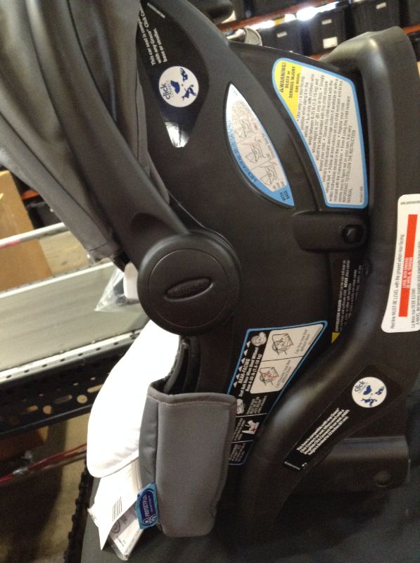 Photo 8 of Graco FastAction Fold SE Travel System with SnugRide Infant Car Seat - Derby