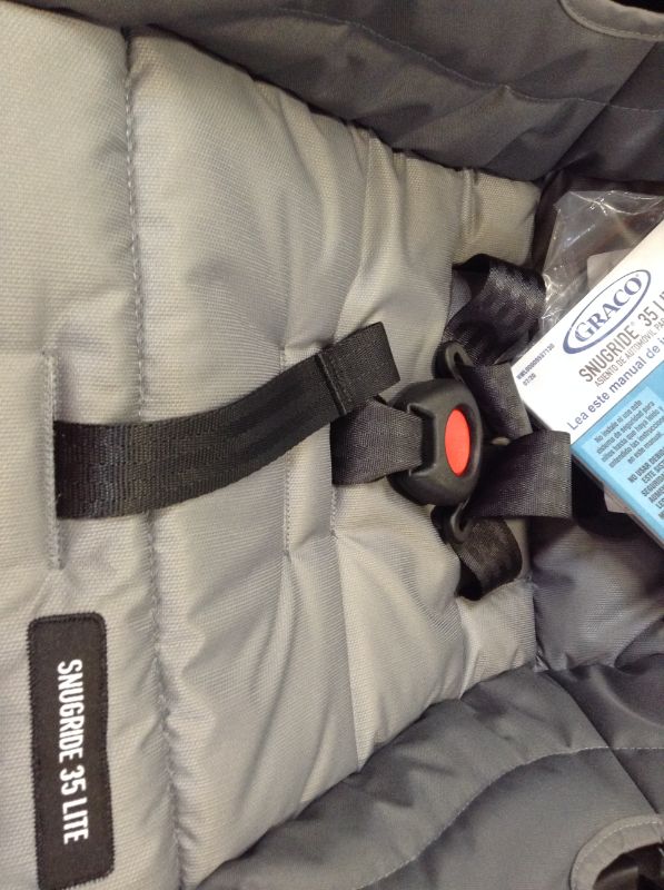 Photo 13 of Graco FastAction Fold SE Travel System with SnugRide Infant Car Seat - Derby