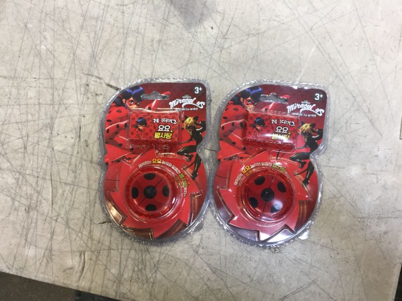 Photo 2 of 2 PK Feel Soon Retail Miraculous Ladybug Yo-Yo with Star Candy (1 Pack)
