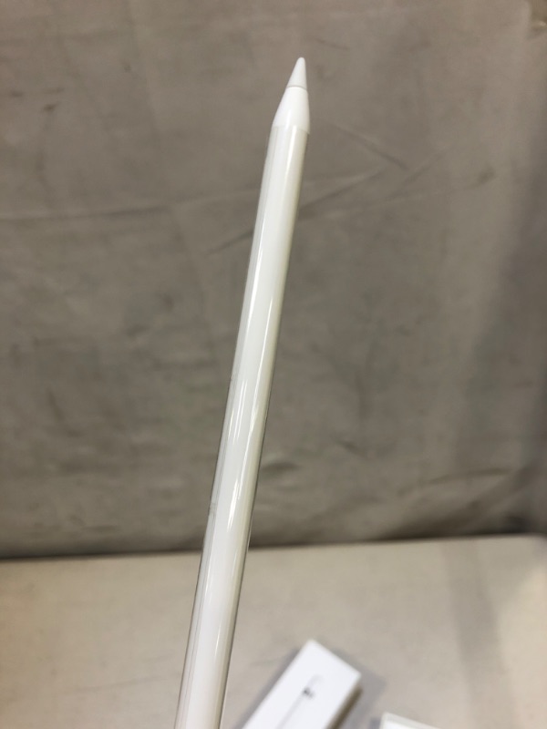 Photo 4 of Apple Pencil (1st Generation)
