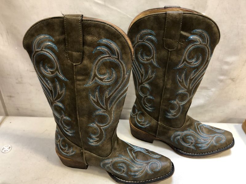 Photo 1 of  Roper® Ladies’ Riley Boots SIZE 8.5

