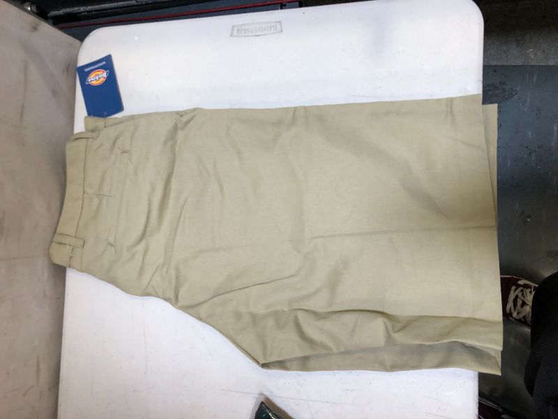 Photo 2 of Dickies Young Men's Flat-Front Short (Size 36)
