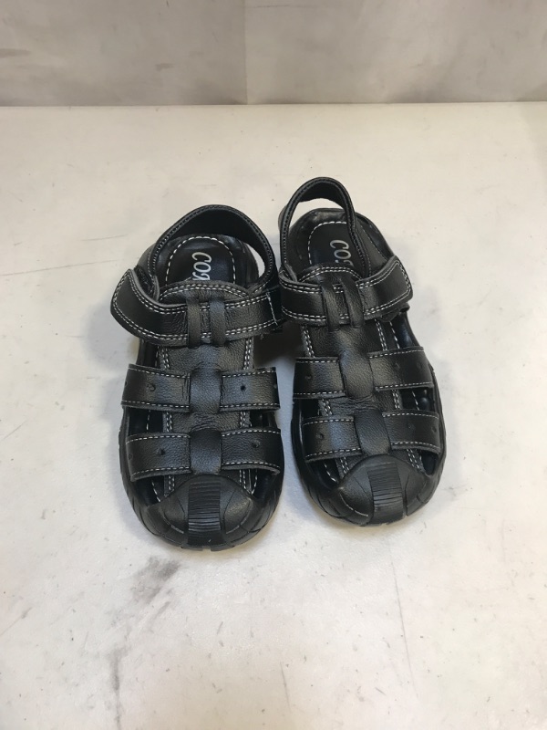 Photo 1 of KIDS OUTDOOR SHOES SIZE 29