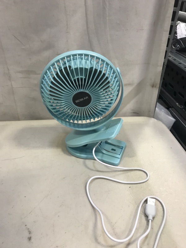 Photo 1 of DESK FAN 