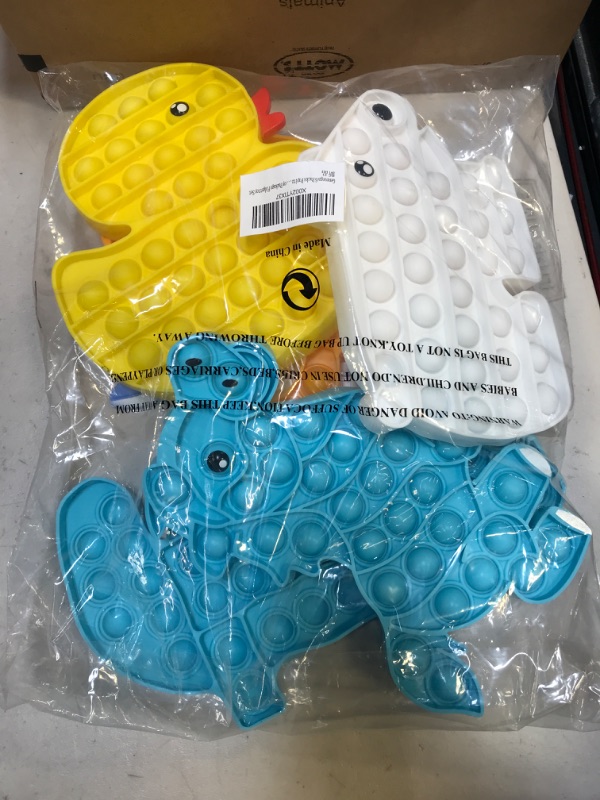 Photo 2 of 6 Packs Pop Fidget Pops Toys Gifts for Kids Teens Adult Its Poppers It Push Bubble Sensory Stress Relief Satisfying Gift Ideas Christmas Party Games Package Dog Duck Whale Horse Crocodile Polar Bear
