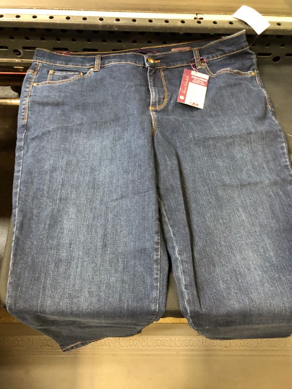 Photo 2 of Gloria Vanderbilt womens Amanda Classic High Rise Tapered Jeans, Scottsdale Wash, 18W Petite US