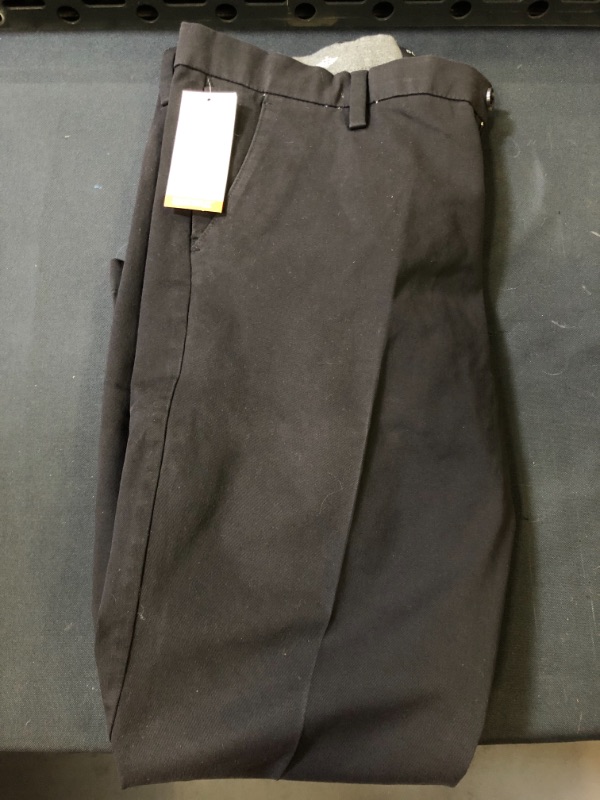 Photo 2 of Dockers Men's Slim Fit Workday Khaki Smart 360 Flex Pants - SIZE 38 X 30 
