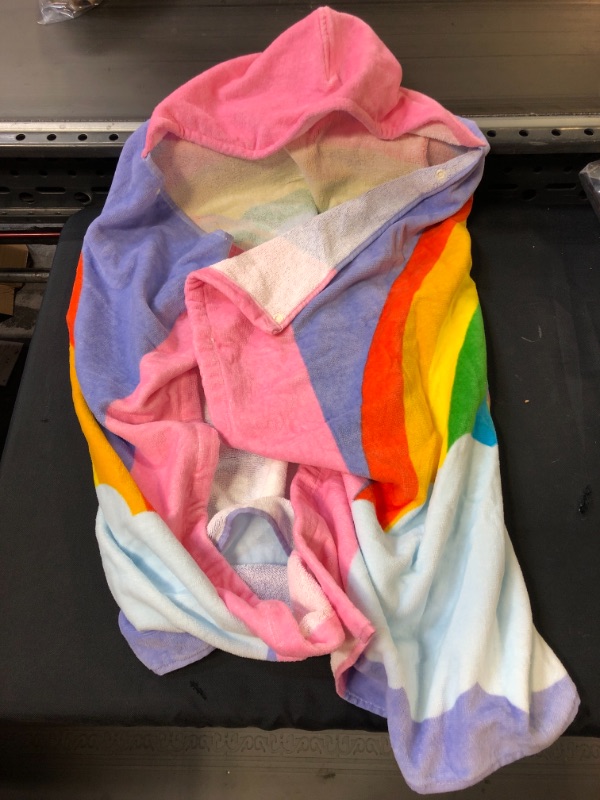 Photo 1 of KIDS UNICORN HOODED TOWEL 