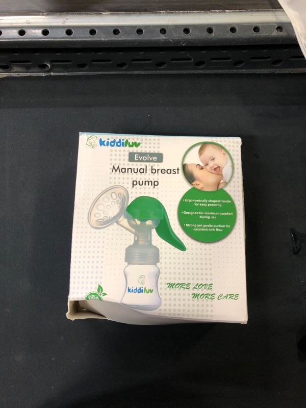 Photo 1 of Manual breast pump 