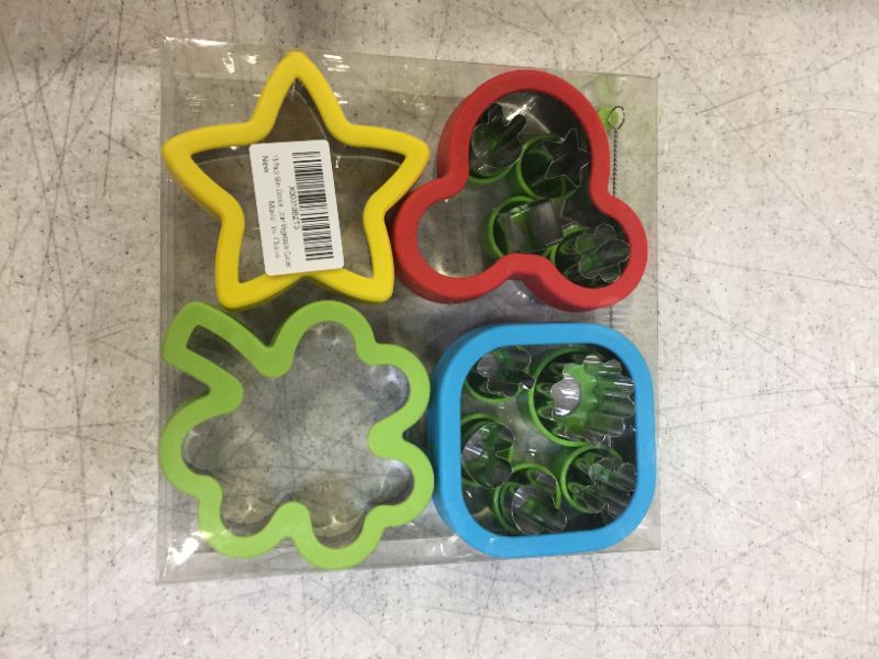 Photo 2 of 13 Pack Mini Cookie Cutters Fruit Cutters Shapes Pastry Cutter Vegetable Cutter
