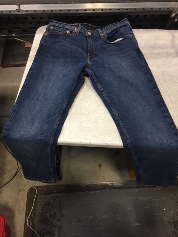 Photo 1 of LEVI STARUSS AND CO JEANS 31W X 30L